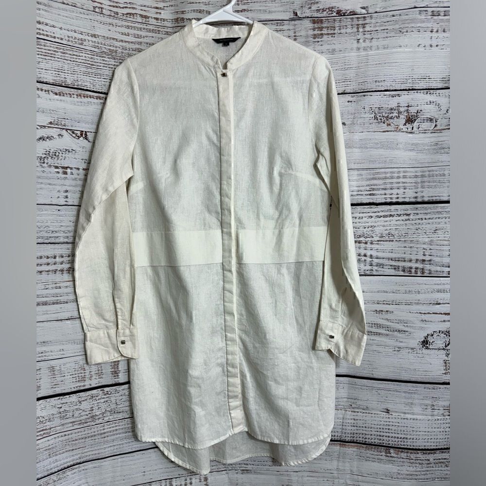 The Executive Top Womens Sz M Gauze Linen blend Ivory Minimalist Mandarin collar